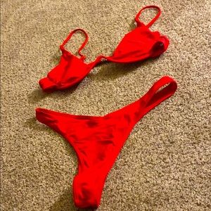 Red thongkini